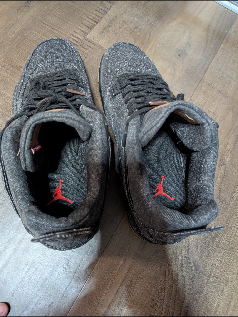 Air Jordan 4 x Levi's Black Denim - Picture 7 of 9